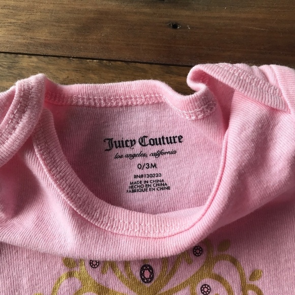 Juicy Couture Bundle of 2 Onesies Baby Size 0-3M - Picture 5 of 6